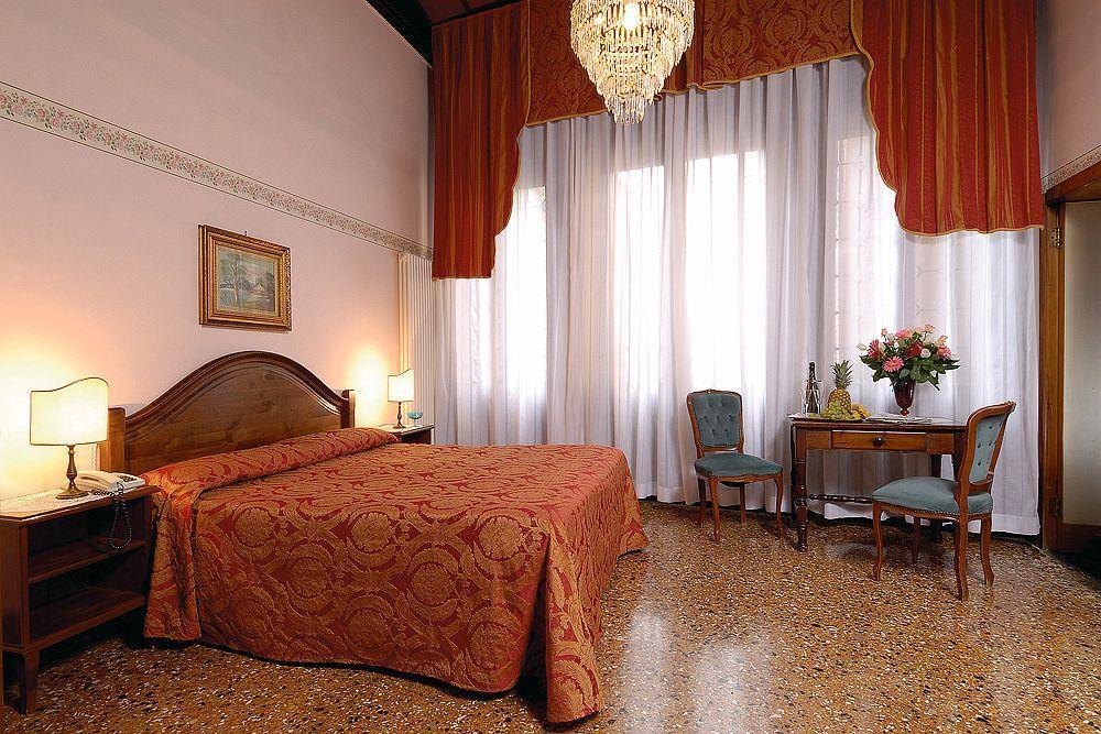 De L'Alboro Otel Venedik Dış mekan fotoğraf