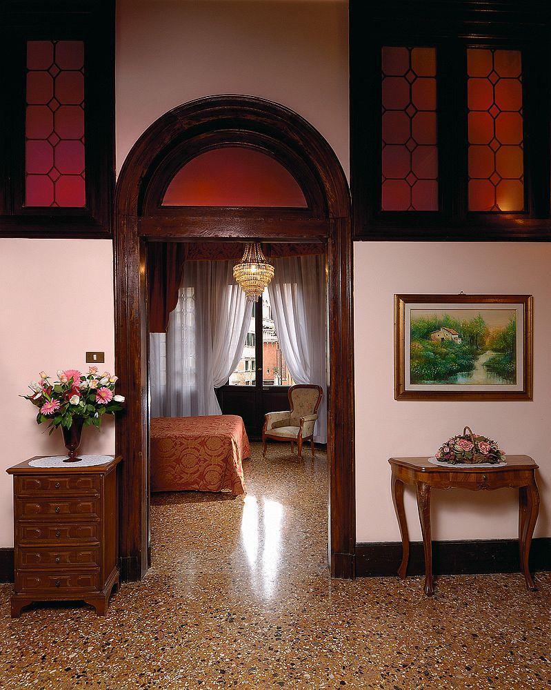 De L'Alboro Otel Venedik Dış mekan fotoğraf