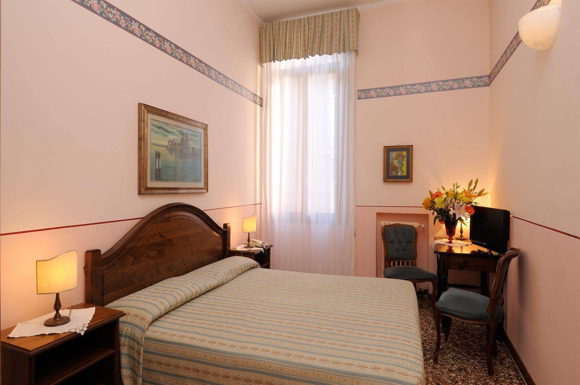 De L'Alboro Otel Venedik Dış mekan fotoğraf
