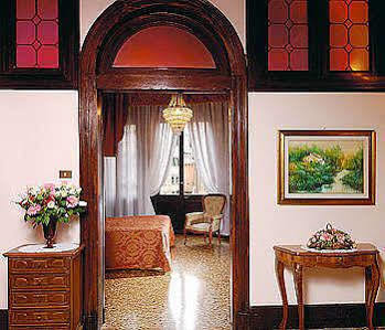 De L'Alboro Otel Venedik Dış mekan fotoğraf